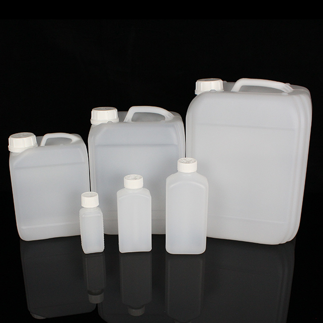 Plastic container
